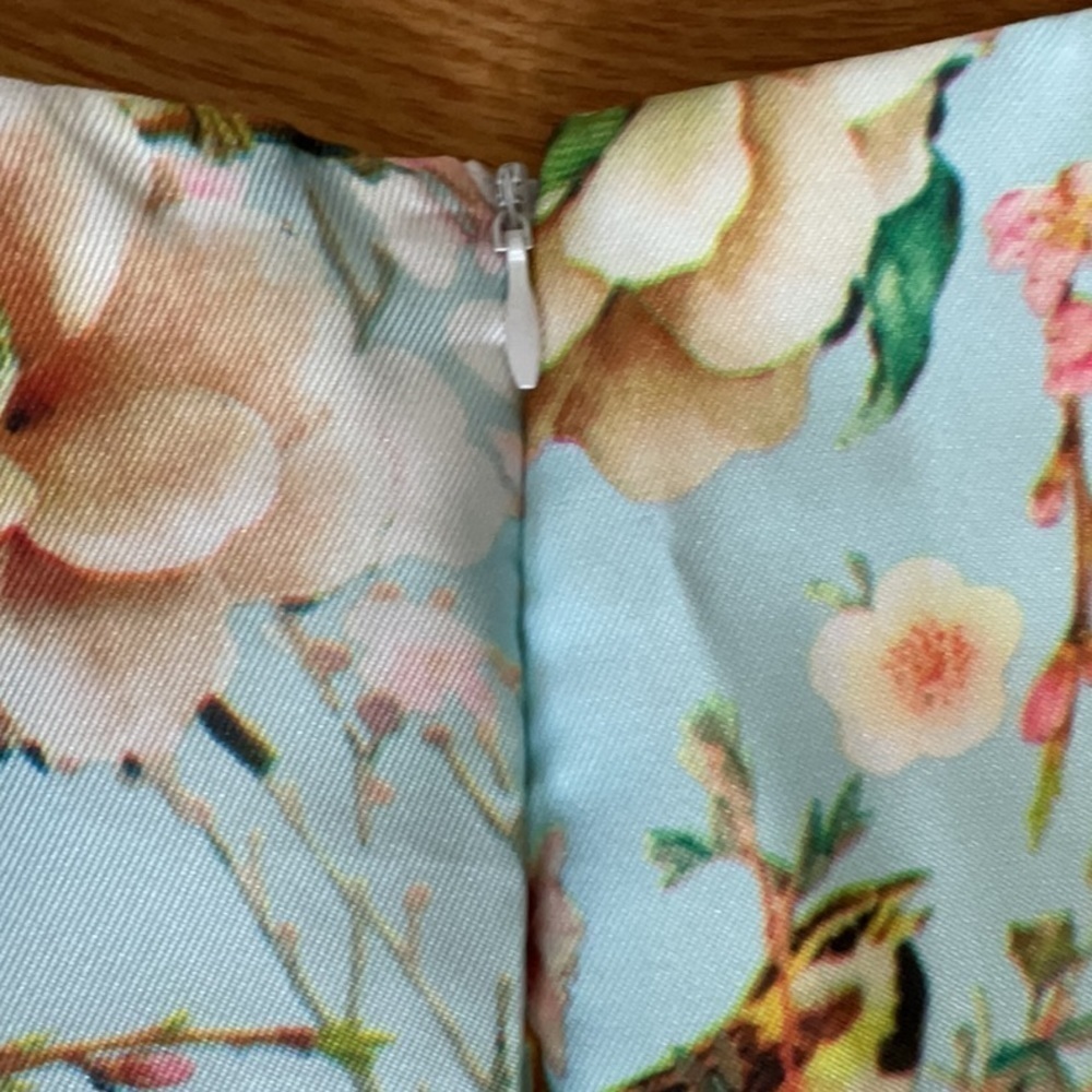 FASHION Classic Sleeveless Dress - Picture 6 of 9